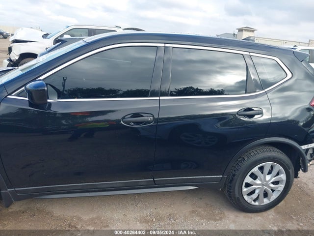 Nissan ROGUE S 2018 5N1AT2MV8JC768494 Image 15