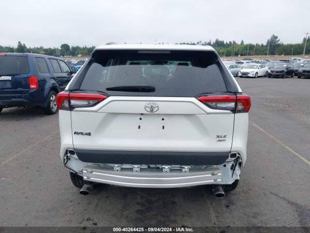 2T3A1RFV5NW262155 Toyota Rav4 Xle Premium