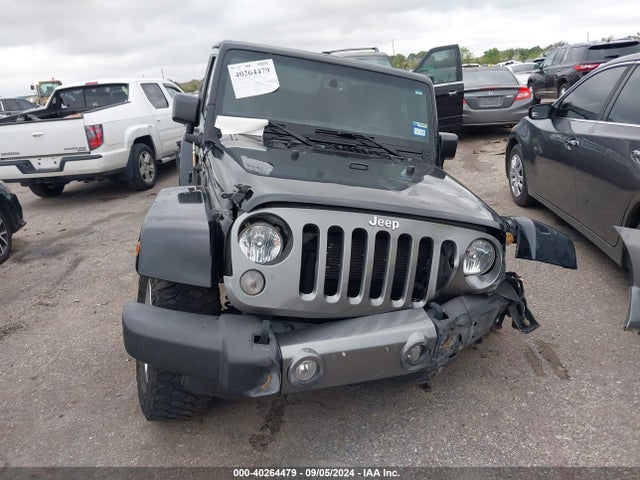 1C4BJWDG2FL578849 Jeep Wrangler Unlimited Freedom Edition
