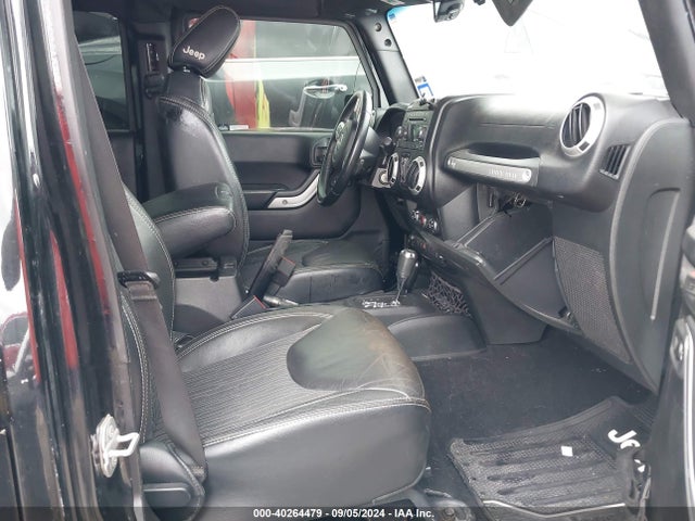 1C4BJWDG2FL578849 Jeep Wrangler Unlimited Freedom Edition
