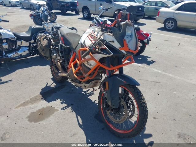 2017 KTM 1090 VBKV49400HM978915