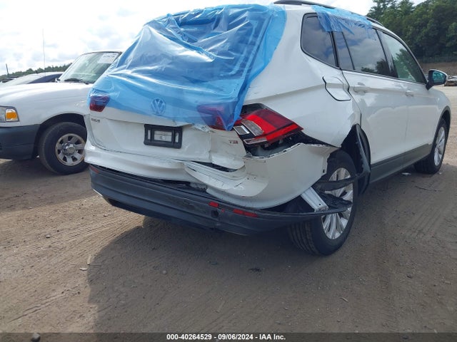 3VV1B7AX8JM020712 Volkswagen Tiguan 2.0t S