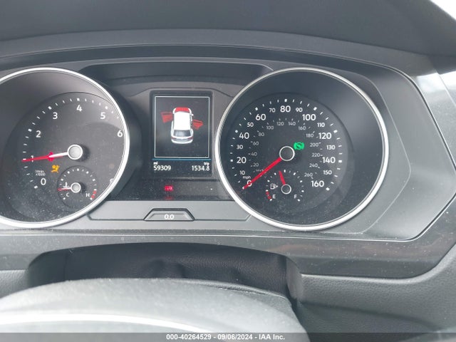 3VV1B7AX8JM020712 Volkswagen Tiguan 2.0t S
