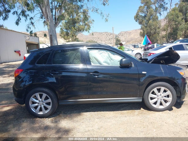 4A4AP4AU5FE003747 Mitsubishi Outlander Sport Se