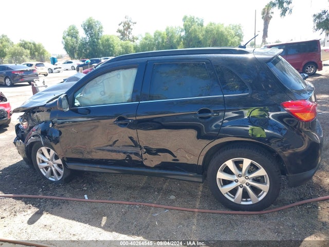 4A4AP4AU5FE003747 Mitsubishi Outlander Sport Se