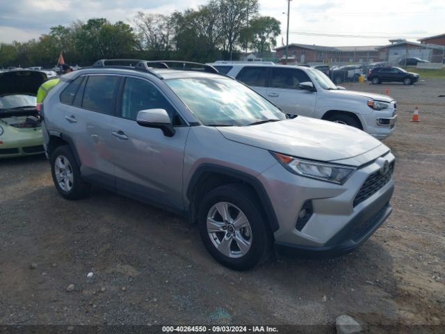 Toyota Rav4 Xle 2019 2T3W1RFV1KW012929 Image 1