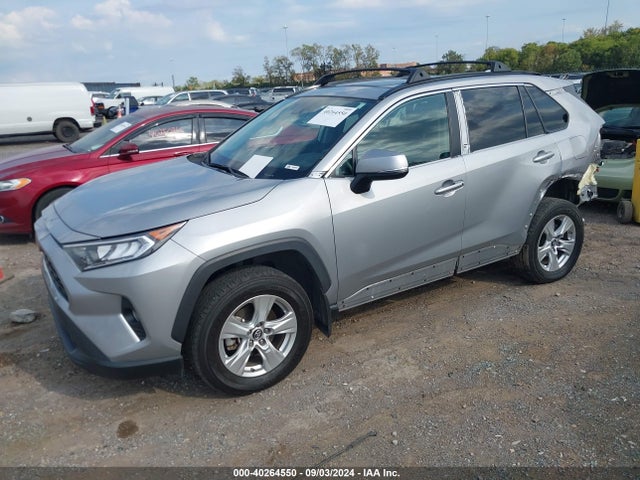 Toyota Rav4 Xle 2019 2T3W1RFV1KW012929 Image 2