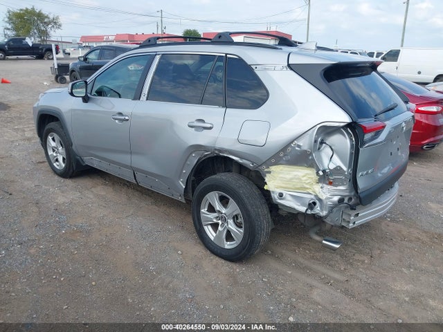 Toyota Rav4 Xle 2019 2T3W1RFV1KW012929 Image 3