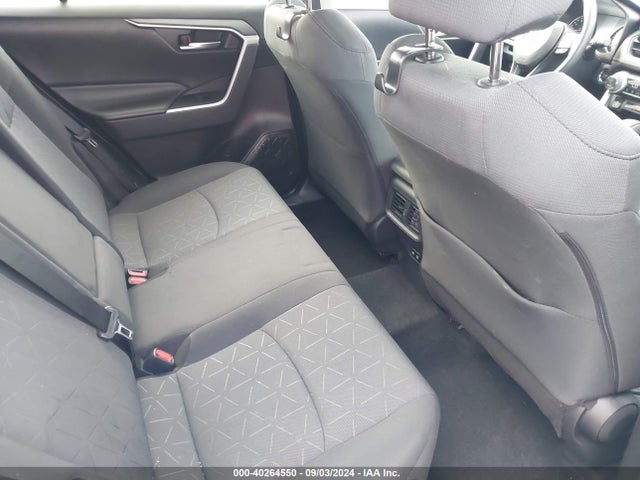 Toyota Rav4 Xle 2019 2T3W1RFV1KW012929 Image 8