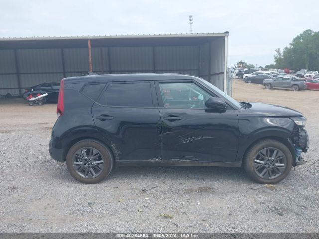 KNDJ23AU5M7147588 KIA SOUL S