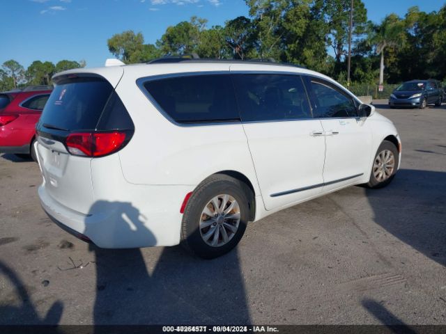 2C4RC1BG2HR526503 Chrysler Pacifica Touring-l