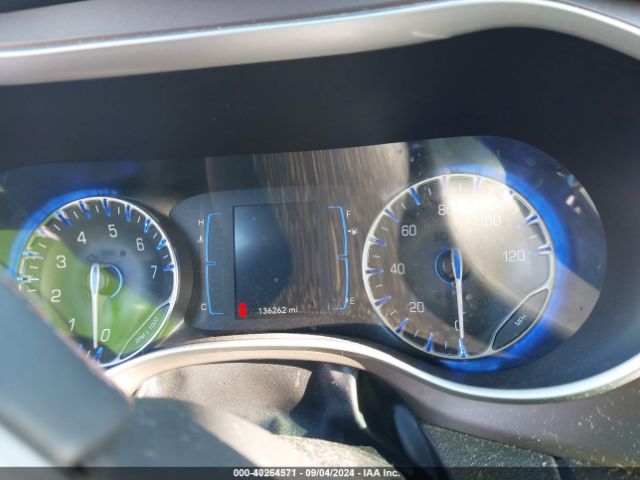 2C4RC1BG2HR526503 Chrysler Pacifica Touring-l