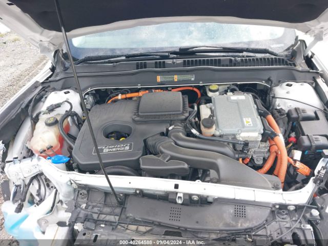 3FA6P0PU1GR325884 Ford Fusion Energi Se Luxury