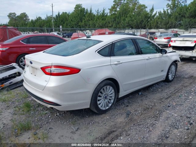 3FA6P0PU1GR325884 Ford Fusion Energi Se Luxury
