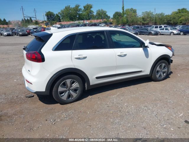 KNDCB3LC6K5356683 KIA NIRO FE