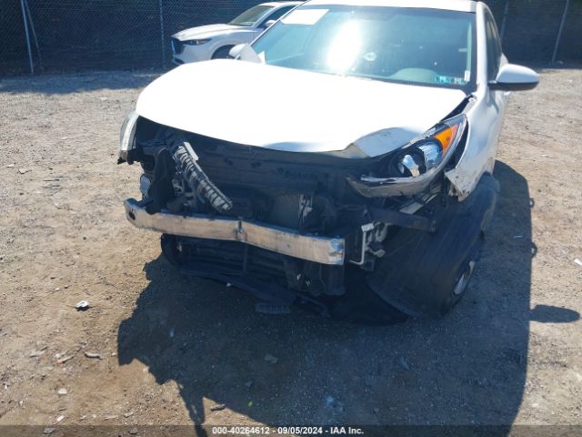 KNDCB3LC6K5356683 KIA NIRO FE
