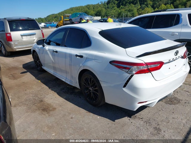 Toyota CAMRY SE 2020 4T1G11AK4LU352122 Image 3
