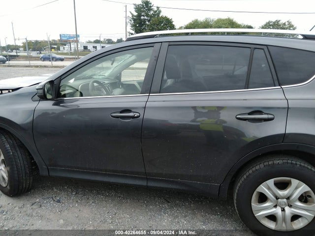 Toyota RAV4 LE 2015 JTMBFREV6FJ021826 Image 15