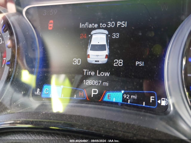 Chrysler 300 300s Awd 2017 2C3CCAGGXHH542036 Image 16