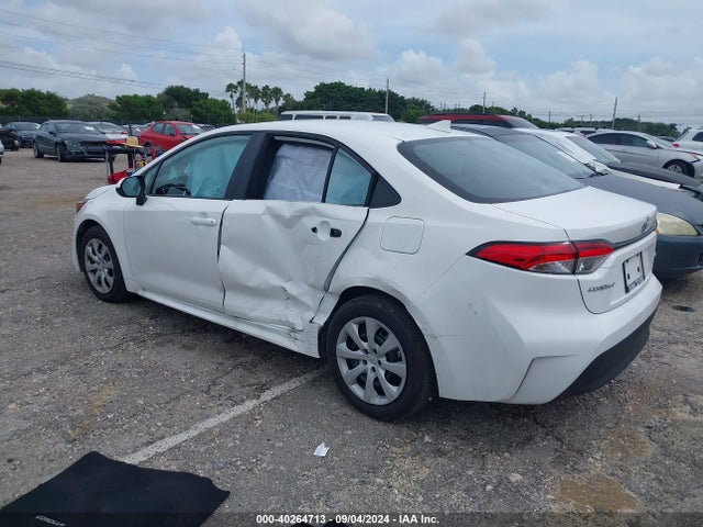 Toyota COROLLA LE 2024 5YFB4MDE3RP202358 Image 3