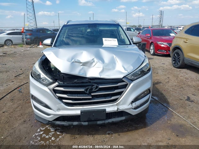 Hyundai TUCSON SE 2016 KM8J33A41GU145609 Image 12