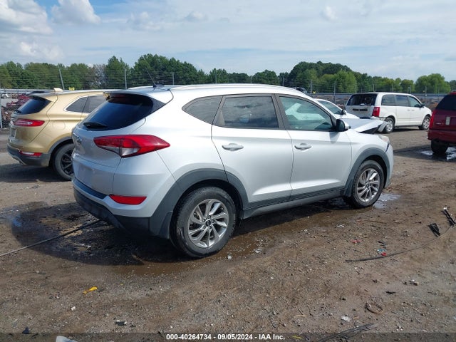 Hyundai TUCSON SE 2016 KM8J33A41GU145609 Image 4