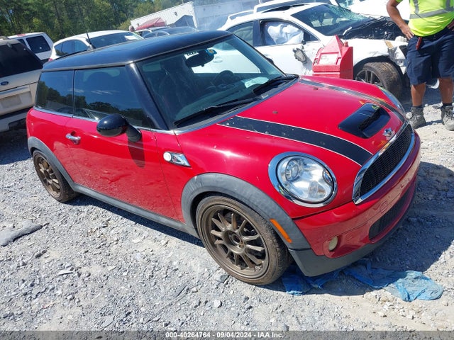 2009 MINI COOPER S WMWMF73539TT99415 Photo 0