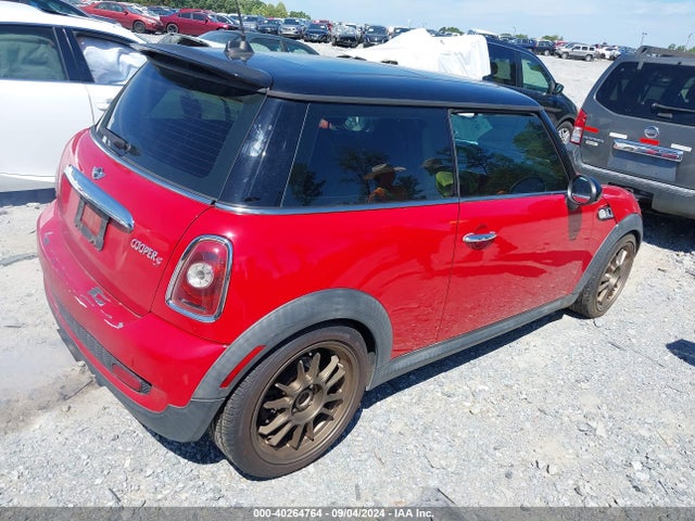 2009 MINI COOPER S WMWMF73539TT99415 Photo 3