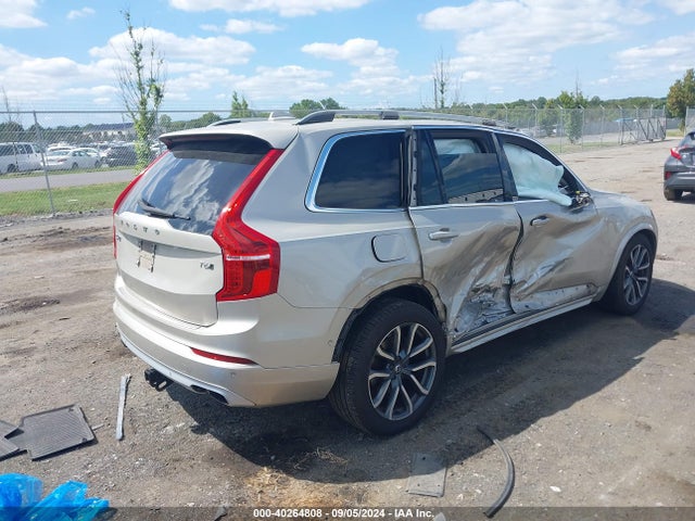 Volvo Xc90 Momentum 2017 YV4A22PK0H1119302 Image 4
