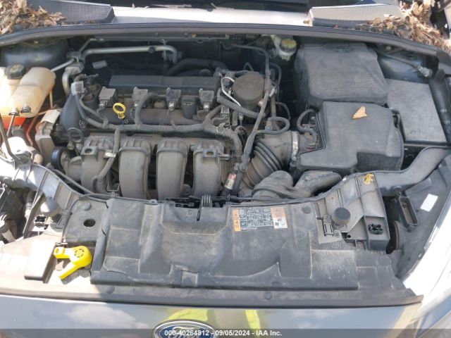 1FADP3K25GL237109 Ford FOCUS SE