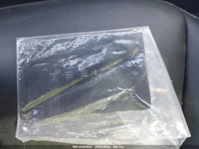 2020 TESLA MODEL Y 5YJYGDEE5LF057679 Photo 10
