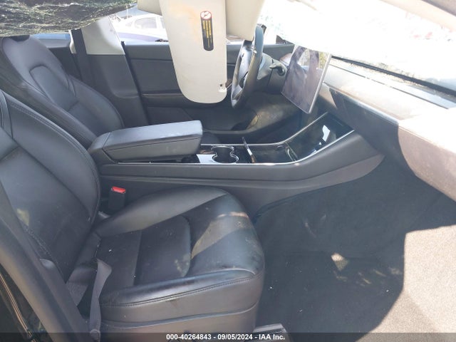 2020 TESLA MODEL Y 5YJYGDEE5LF057679 Photo 4