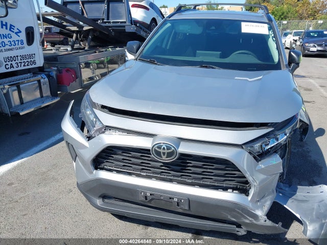 Toyota RAV4 LE 2021 2T3H1RFV0MC131861 Image 12