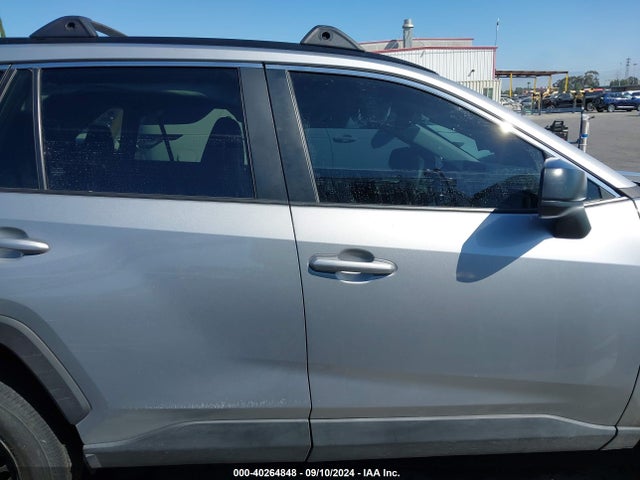 Toyota RAV4 LE 2021 2T3H1RFV0MC131861 Image 13