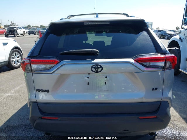 Toyota RAV4 LE 2021 2T3H1RFV0MC131861 Image 16