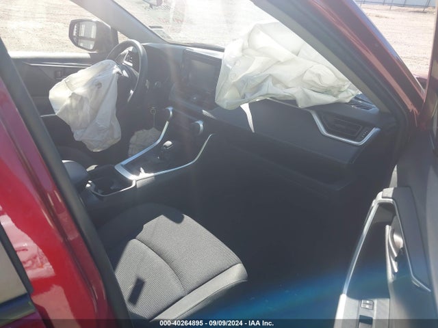Toyota RAV4 LE 2021 JTMH1RFV3MD074938 Image 5