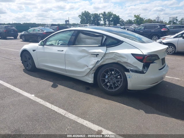 2023 TESLA MODEL 3 5YJ3E1EA7PF476666 Photo 2