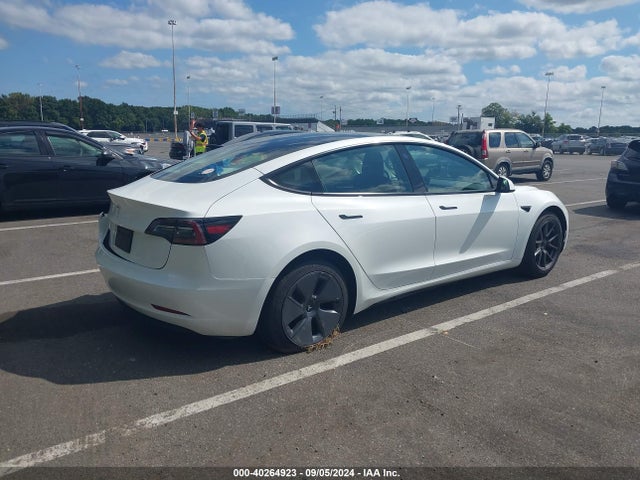 2023 TESLA MODEL 3 5YJ3E1EA7PF476666 Photo 3