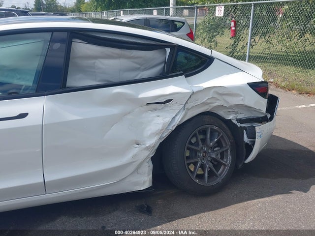 2023 TESLA MODEL 3 5YJ3E1EA7PF476666 Photo 5