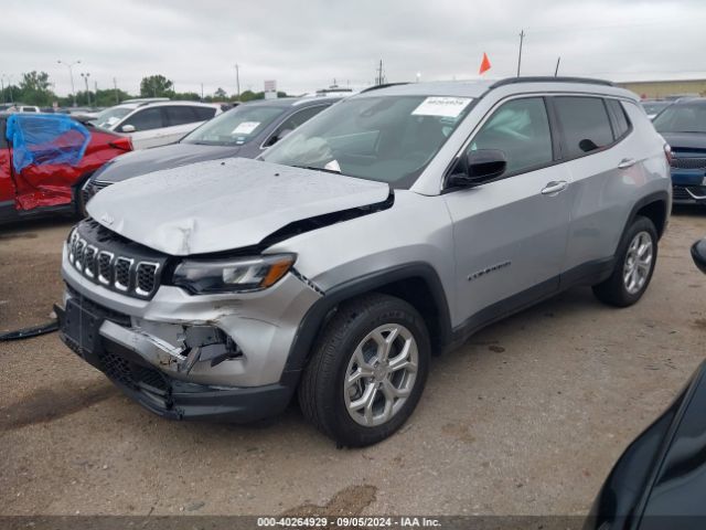 3C4NJDBN6RT114619 Jeep Compass Latitude 4x4
