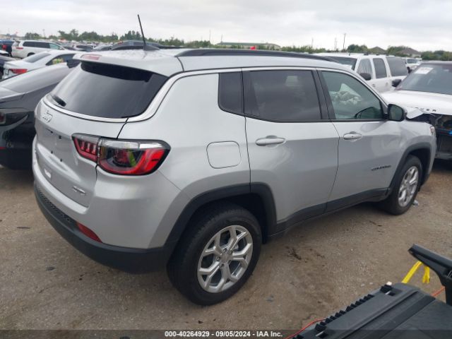 3C4NJDBN6RT114619 Jeep Compass Latitude 4x4