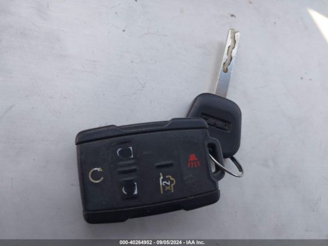 1GKS2FKC0HR214401 GMC Yukon Xl Sle