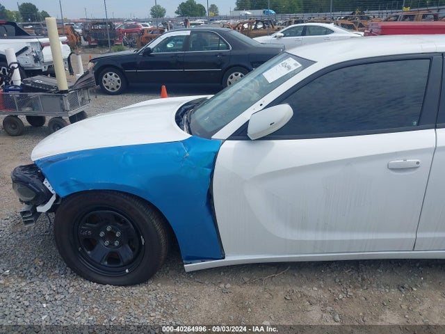 2C3CDXAT5GH218982 Dodge Charger Police