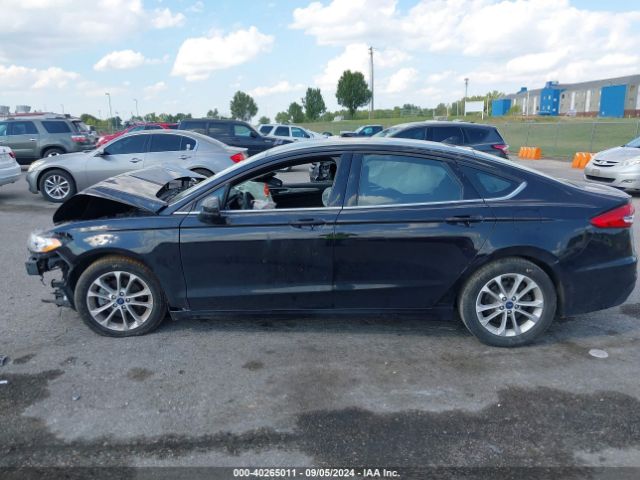3FA6P0HD8LR167620 Ford FUSION SE