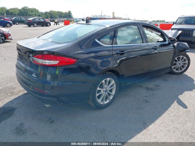 3FA6P0HD8LR167620 Ford FUSION SE
