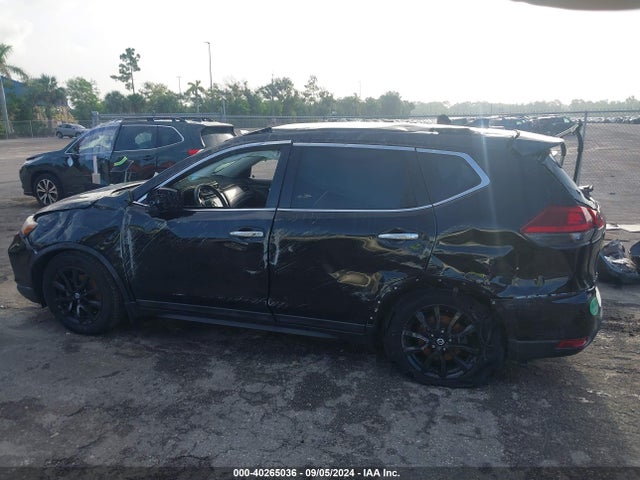 Nissan ROGUE SV 2018 5N1AT2MT3JC719573 Image 14