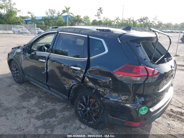 Nissan ROGUE SV 2018 5N1AT2MT3JC719573 Image 3