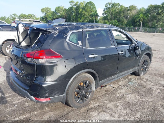 Nissan ROGUE SV 2018 5N1AT2MT3JC719573 Image 4