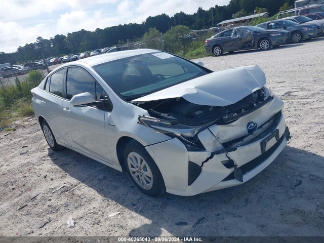 Toyota Prius Two 2016 JTDKBRFU6G3515353 zdjęcie główne