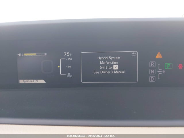 Toyota Prius Two 2016 JTDKBRFU6G3515353 Image 15